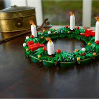 40426 LEGO® Christmas Wreath 2-in-1